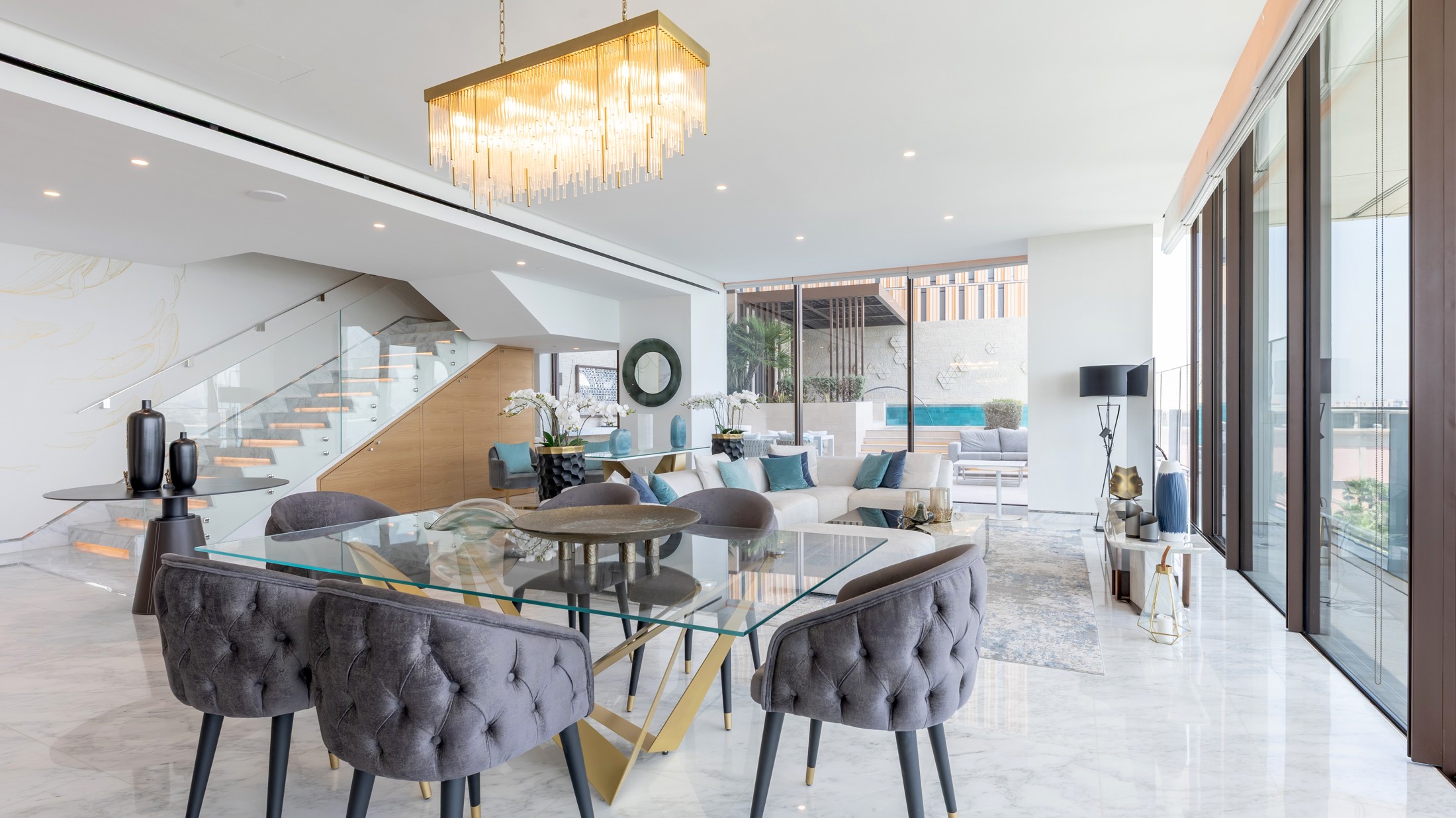 The Royal Atlantis three-bedroom Sky Court duplex — property photograph 2
